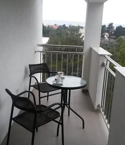 Begonia Appartement Starigrad Paklenica