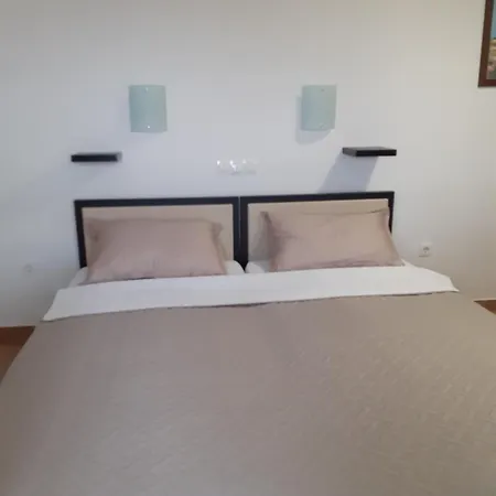 Begonia Appartement Starigrad Paklenica