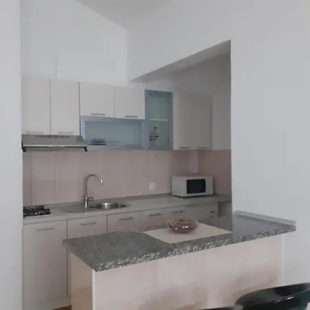 Apartment Begonia Starigrad Paklenica