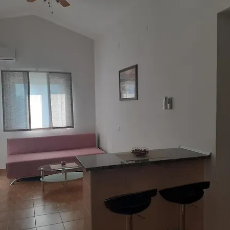 Appartement Begonia Starigrad Paklenica