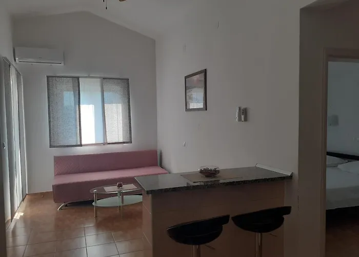 Apartman Begonia Starigrad-Paklenica