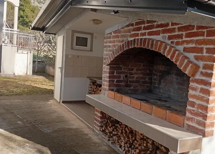 Begonia Starigrad Paklenica