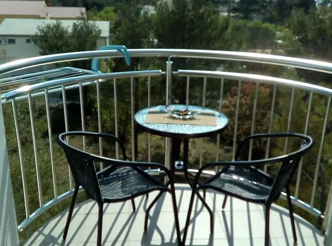 Begonia Starigrad Paklenica